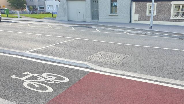 <p>The cycle path curb which has repeatedly led to trips and falls by members of the public in Naas</p>