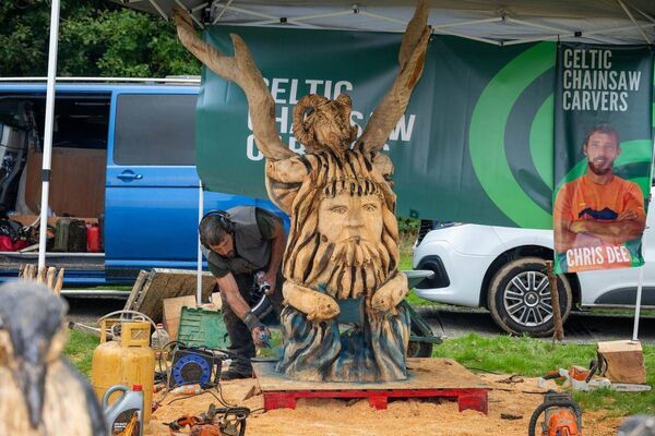 Celtic Chainsaw Carvers