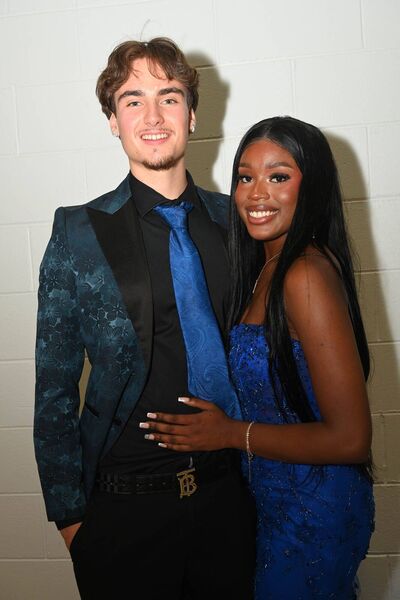 Aaron Kinsslla and Shanessa Kberaese 