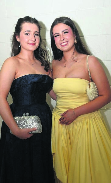 Reiltin O'Loughlin and Caoimhe O'Connor 