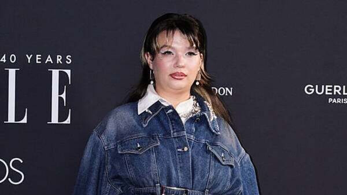 Lola Young cancels gigs to ‘go away for a while’ days after collapsing on stage