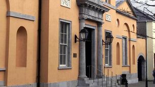 <p>Portlaoise Courthouse</p>