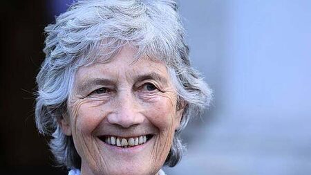 Poll shows Catherine Connolly has substantial lead in Áras race