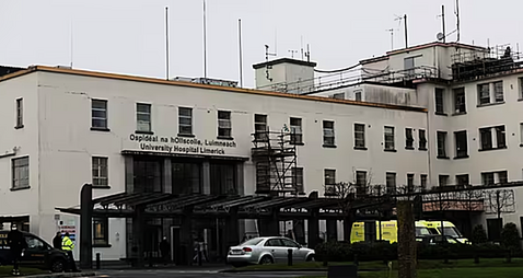 Hospital overcrowding: 439 people waiting for beds in hospitals