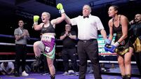 Murphy secures superb victory in professional boxing debut 