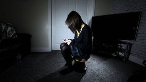 Majority (83%) of primary school children use mobile devices in bedroom Majority (83%) of primary school children use mobile devices in bedroom