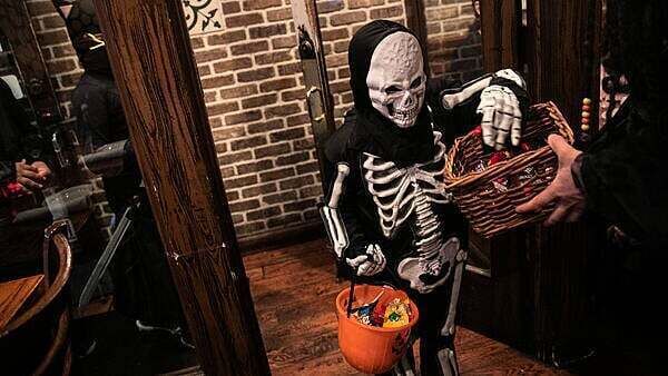 Adults in Ireland set to spend €11.5m less on Halloween this year