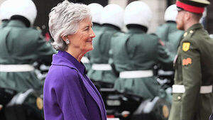 Live: Catherine Connolly and family arrive at Dublin Castle for her inauguration