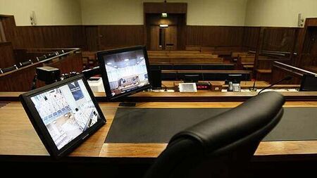 Woman convicted of child cruelty has case discharged under probation act on appeal