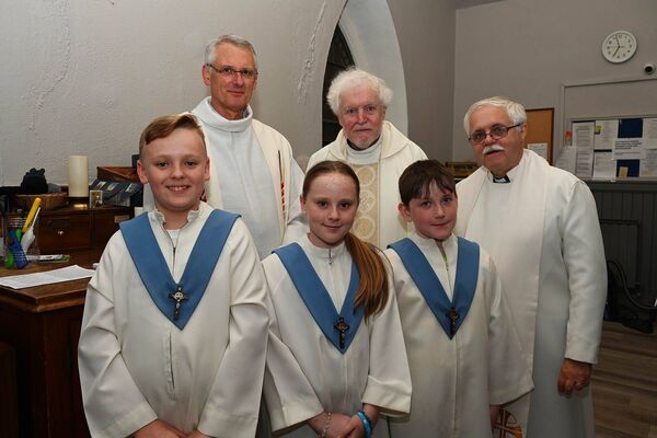 Fr Philippe Mahuet, Fr Tom Kennedy PP, Rev Ken Rue, Peter O'Brien, Katie and Lil Connolly and Nicholas Murphy 
