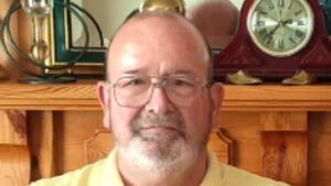 Kildare man flies flag for COPD awareness