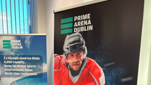 Tears of joy and singing greet Irish peacekeepers returning from Lebanon Tears of joy and singing greet Irish peacekeepers returning from Lebanon