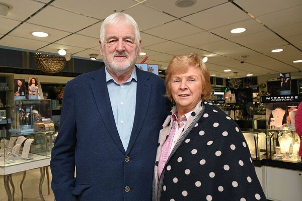 Pat and Pauline Byrne Pat and Pauline Byrne