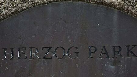 Renaming Herzog Park would have been ‘shameful erasure’, Chief Rabbi says