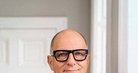 Hugh Wallace, architect and TV presenter, dies aged 68