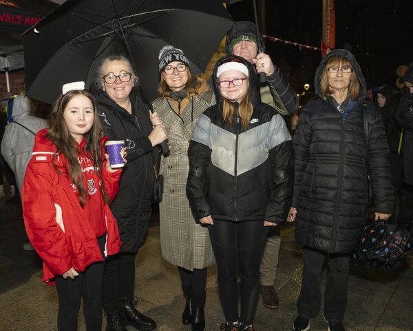 Áine Masterson, Lindsay Hoey, Mary Maher, Saoirse Maher, Paul Maher and Jean Bambrick