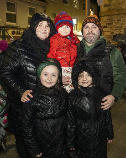 Kayleigh, Mason, Will, Harper and Ava Walsh