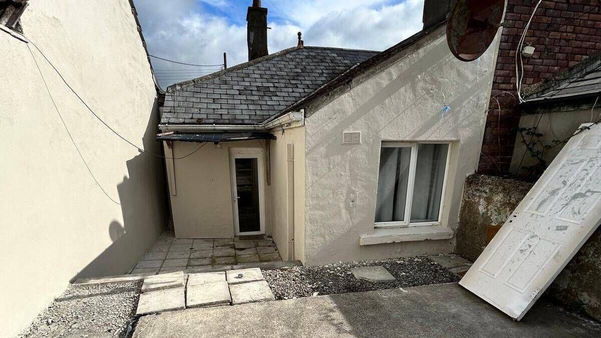 Kildare landlord denies wrongfully withholding tenant’s security deposit
