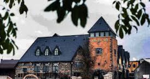 Woke up in bed beside defibrillator he’d stolen 