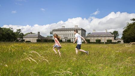 State paid nearly €4m more than suggested for lands at Kildare's Castletown House