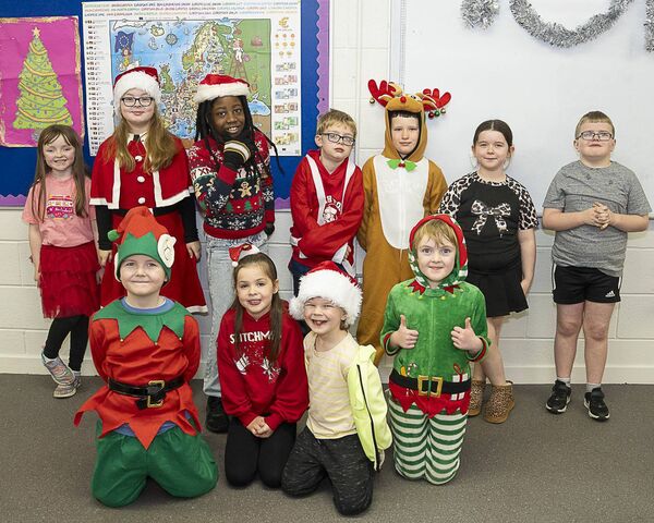 1st, 2nd and 3rd Class sang in Irish, English and Spanish!! 