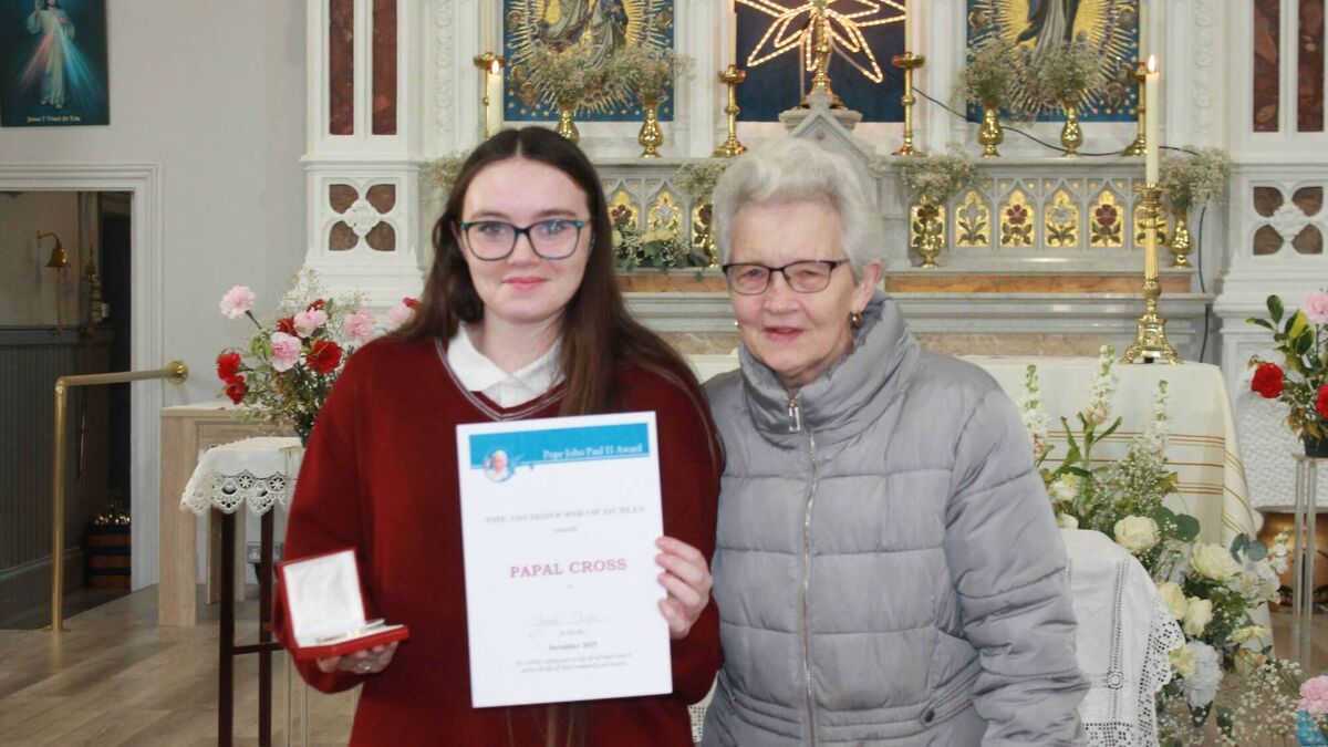 Kildare student awarded prestigious Papal Cross