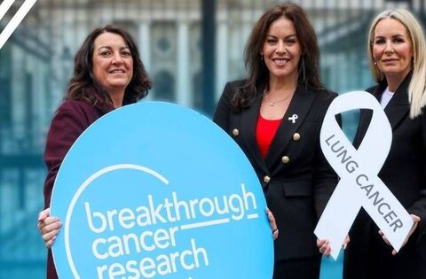 Naas native brings white ribbon for lung cancer to Ireland