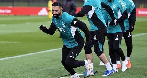 Mohamed Salah travels with Liverpool squad for Marseille clash