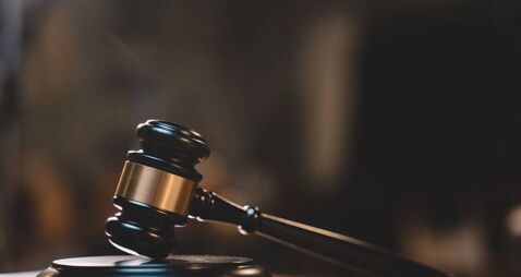 Fifth bench warrant for Kildare man who allegedly hit woman with frying pan 