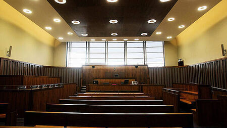 Woman tells familial abuse trial she is telling the truth