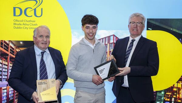 Darragh Smyth with Leo Murphy, deputy principal of Meánscoil Iognáid Rís, Naas and Professor Dáire Keogh. Darragh is studying for a Bachelor of Science in Actuarial Mathematics at Dublin City University