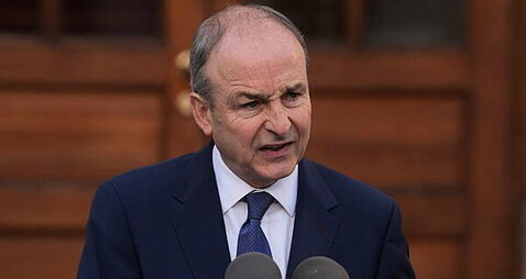 Fianna Fáil support plunges, gains for Sinn Féin and Social Democrats