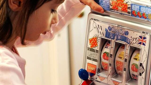 Problem gambling linked to exposure during childhood – study