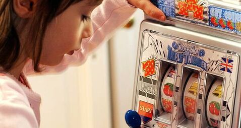 Problem gambling linked to exposure during childhood – study