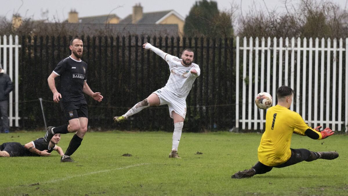 Mulhall double sees Clonmullion through to next round of Leinster