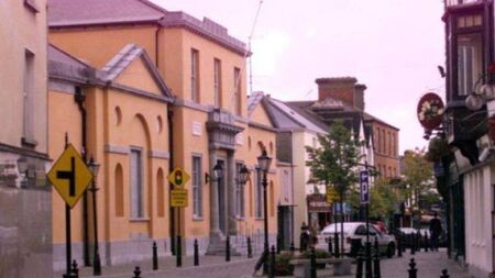 Urinating on wall costs Kildare man 