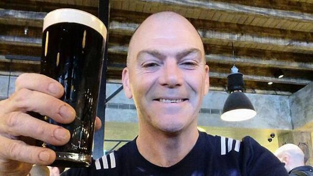 ‘Hero’ bus driver says he wants apology after he was sacked after catching thief