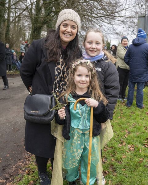 Karen Hendy, Megan and Elle Cosgrave Karen Hendy, Megan and Elle Cosgrave
