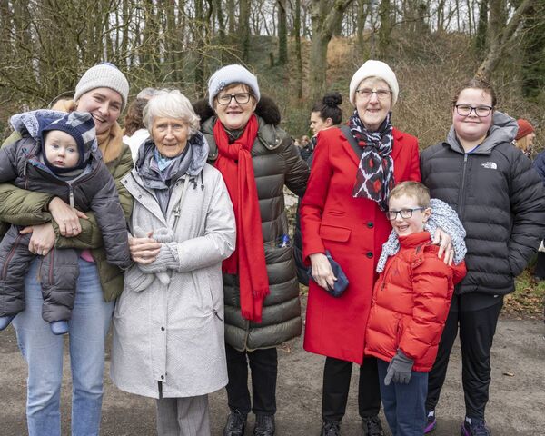 Robbie and Naoise Simmons, Catherine Winkle, Mary Pelin, Eileen Quinn, Mark Mulvaney and Roisin Quinn. Robbie and Naoise Simmons, Catherine Winkle, Mary Pelin, Eileen Quinn, Mark Mulvaney and Roisin Quinn.