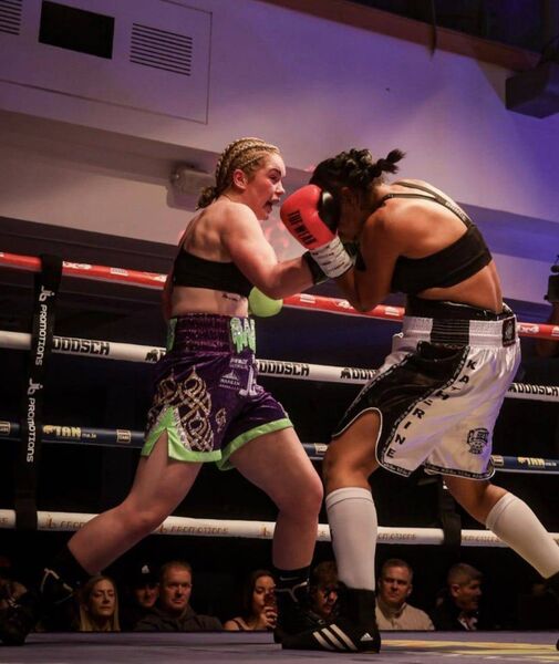 Sarah Murphy in action during her latest win over Katherine Quintana Sarah Murphy in action during her latest win over Katherine Quintana