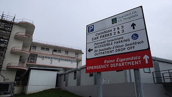 Hospital overcrowding: Almost 630 patients on trolleys