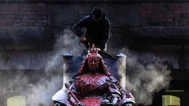 Statue of Queen Victoria in hospital complex vandalised in paint attack