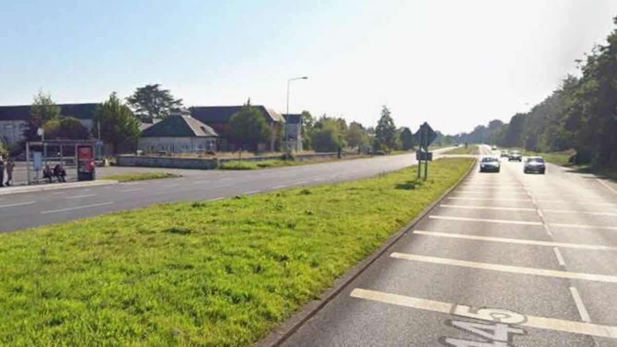 Plan to build pedestrian crossing across busy Kildare road