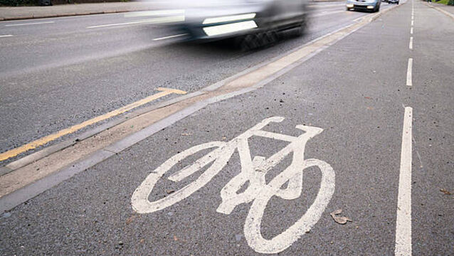 Up to 660,000 cars taken off Irish roads daily by those who walk, wheel or cycle, survey finds