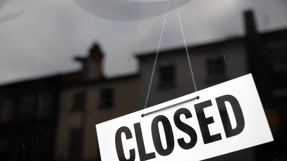 Manager at shuttered Kildare clothes store wins redundancy