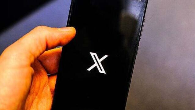 X refused stay in Coimisiún na Meán High Court challenge