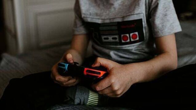 Nearly 90 per cent of parents worried about children's screen time