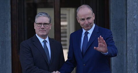 UK-Ireland summit held in Cork