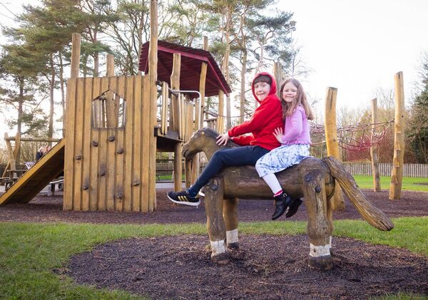 Siblings Charlie (10) and Imelda Beale (7) from Co Kildare making the most of the Spring sunshine at The Irish National Stud & Gardens. Siblings Charlie (10) and Imelda Beale (7) from Co Kildare making the most of the Spring sunshine at The Irish National Stud & Gardens.