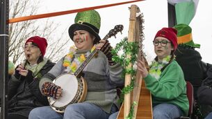<p>Noreen, Niamh and Sofria Ni Dhea playing with Comhaltas Ath I 	Photos: Aisling Hyland</p>